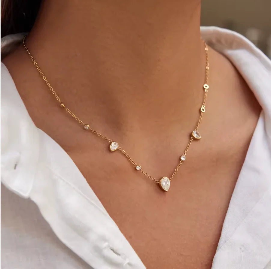 Pear Scattered Necklace Waterproof