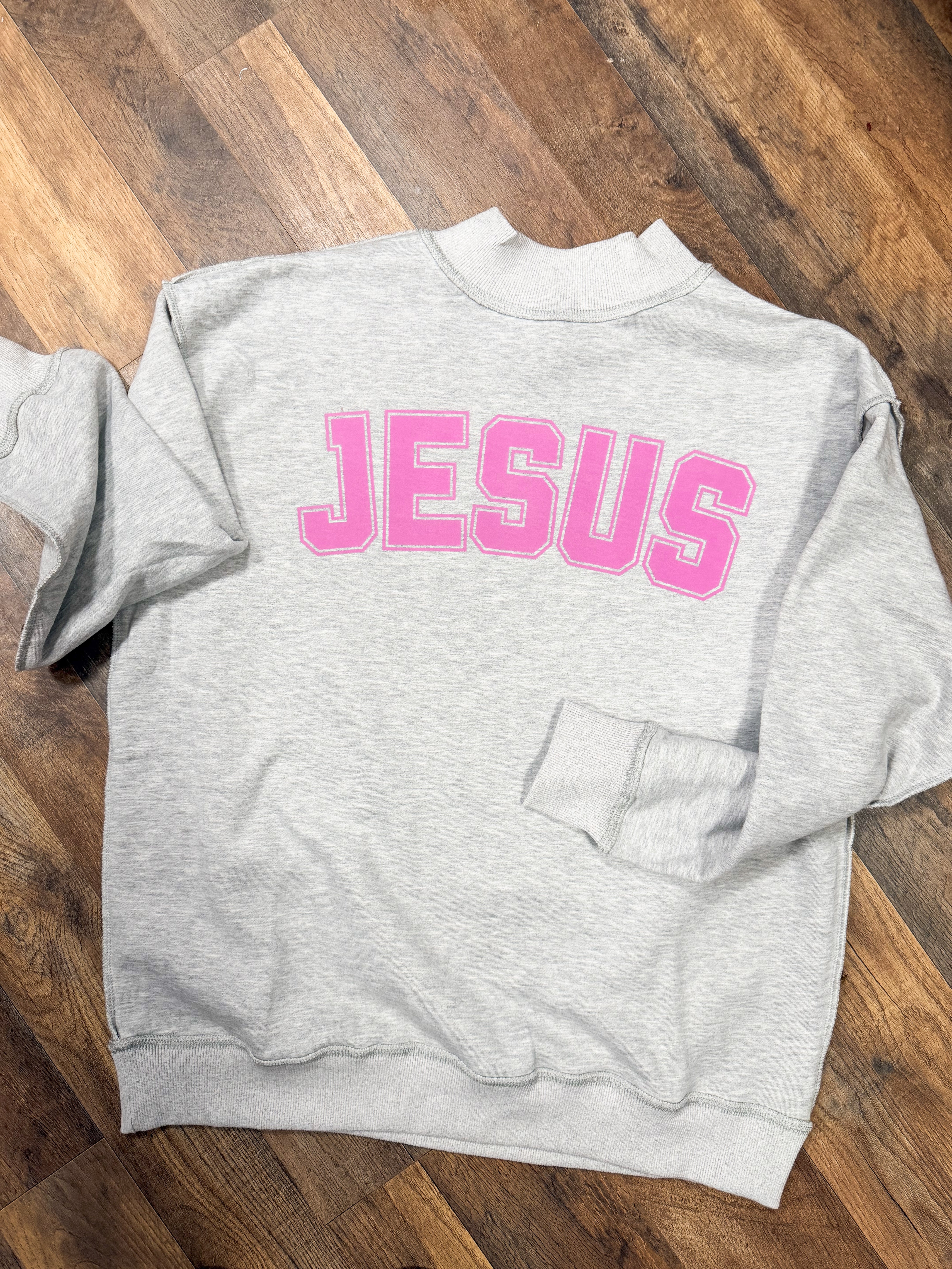 JESUS mock neck - pink/gray